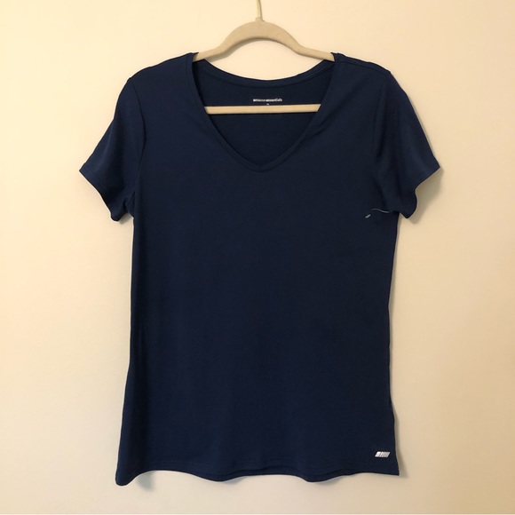 🆕 NWOT Amazon Essentials Navy Blue T-Shirt - Picture 6 of 6
